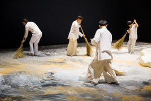Lee Mingwei, 'Guernica in Sand', 2006 and 2015, mixed-media interactive installation, sand, wooden island, lighting, 1300 x 643 cm. Courtesy of JUT Museum Pre-Opening Office, Taipei. Photograph: Taipei Fine Arts Museum, Taipei.